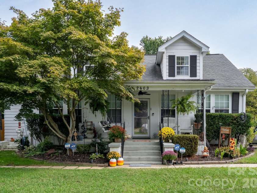 2603 Pennsylvania Street, Kannapolis, NC 28083.  MLS# CAR4433492, YatesRealty ID 56107. 