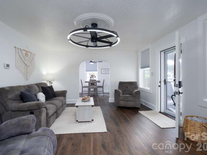 2603 Pennsylvania Street, Kannapolis, NC 28083.  MLS# CAR4433492, YatesRealty ID 56107. 
