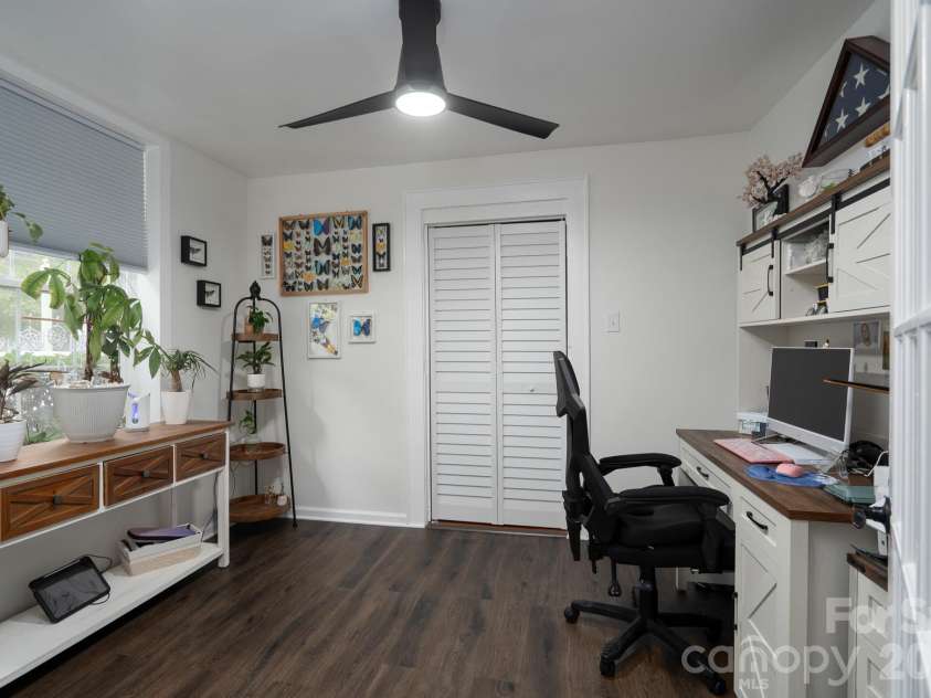 2603 Pennsylvania Street, Kannapolis, NC 28083.  MLS# CAR4433492, YatesRealty ID 56107. 