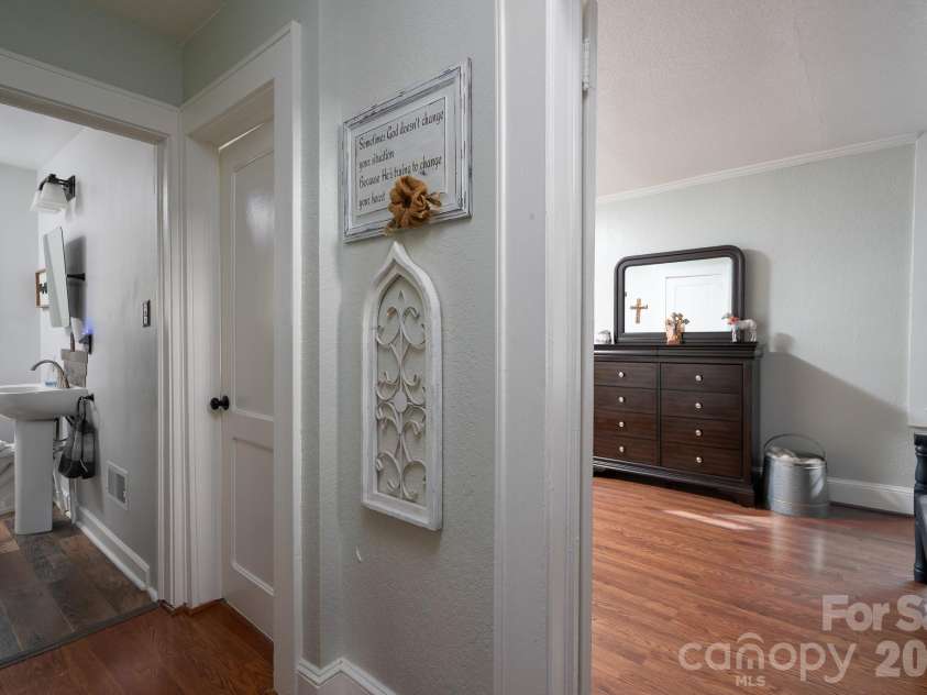 2603 Pennsylvania Street, Kannapolis, NC 28083.  MLS# CAR4433492, YatesRealty ID 56107. 