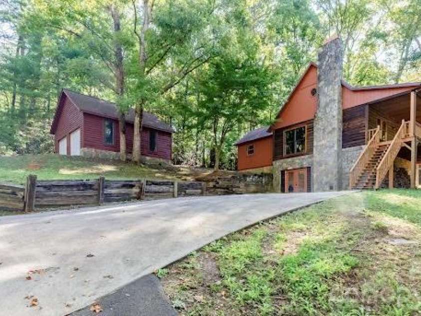 1454 Ohennesy Lane, Lenoir, NC 28645.  MLS# CAR4431754, YatesRealty ID 56108. 