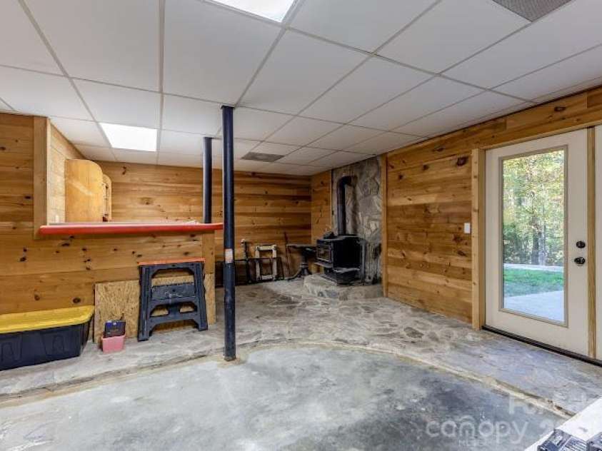 1454 Ohennesy Lane, Lenoir, NC 28645.  MLS# CAR4431754, YatesRealty ID 56108. 