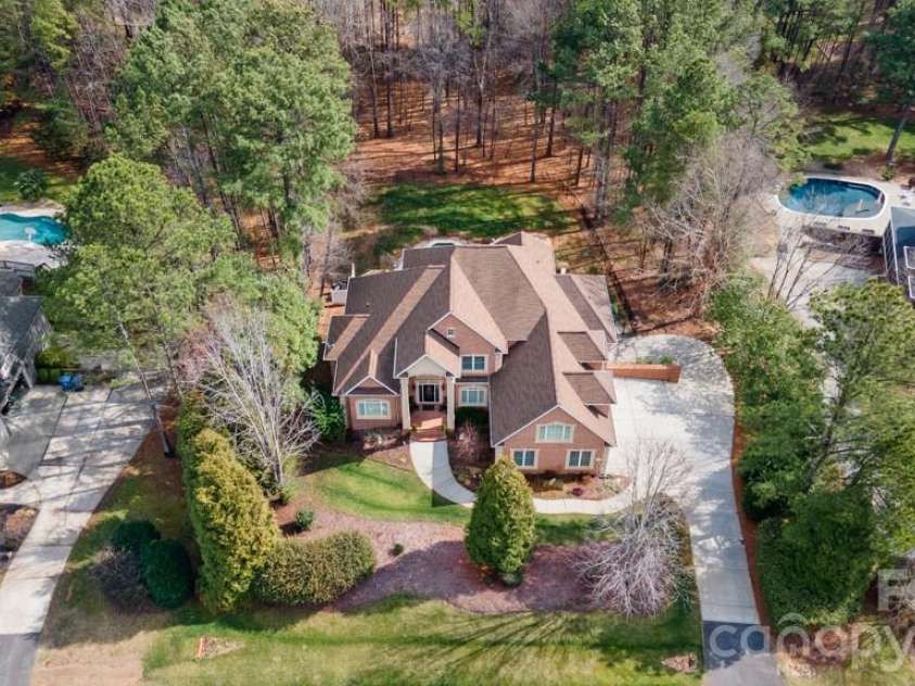 1221 Silver Arrow Court, Fort Mill, SC 29715.  MLS# CAR4348866, YatesRealty ID 5611. 