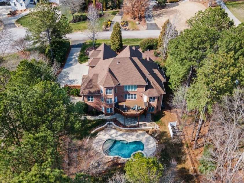 1221 Silver Arrow Court, Fort Mill, SC 29715.  MLS# CAR4348866, YatesRealty ID 5611. 