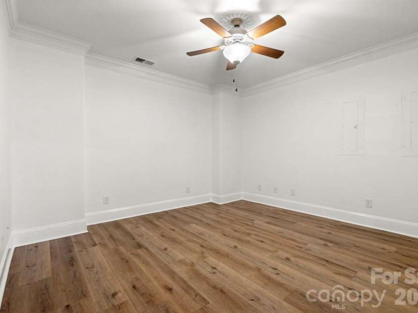 1221 Silver Arrow Court, Fort Mill, SC 29715.  MLS# CAR4348866, YatesRealty ID 5611. Flex Space 1 - Basement