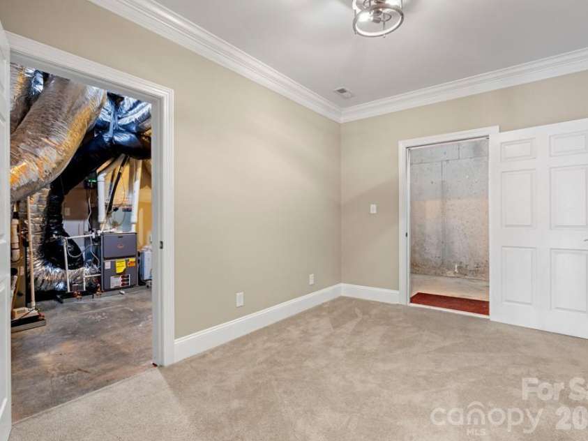 1221 Silver Arrow Court, Fort Mill, SC 29715.  MLS# CAR4348866, YatesRealty ID 5611. Flex Space 3 - Basement