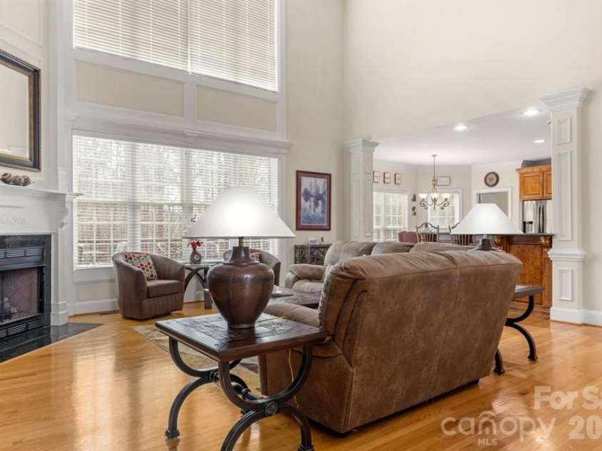 1221 Silver Arrow Court, Fort Mill, SC 29715.  MLS# CAR4348866, YatesRealty ID 5611. Great Room