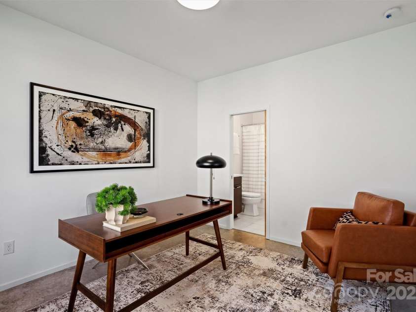 914 Greenleaf Avenue, Charlotte, NC 28202.  MLS# CAR4234576, YatesRealty ID 5611. 