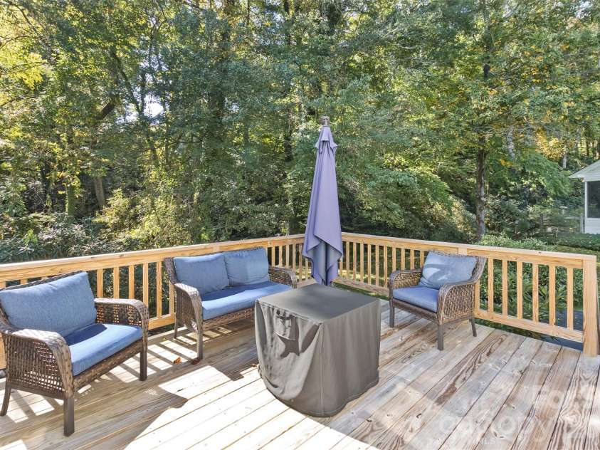 2911 Middleton Place, Hendersonville, NC 28791.  MLS# CAR4433070, YatesRealty ID 56111. Back deck