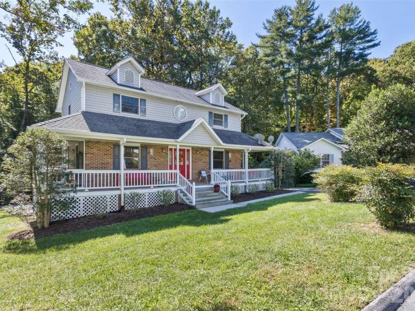 2911 Middleton Place, Hendersonville, NC 28791.  MLS# CAR4433070, YatesRealty ID 56111. Front side view