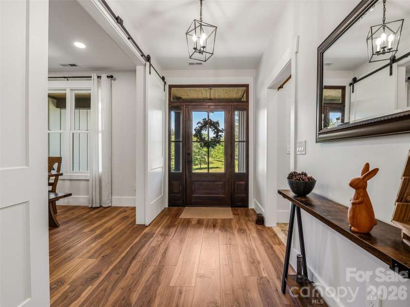158 Trellem Trail, Hendersonville, NC 28739.  MLS# CAR4383297, YatesRealty ID 56112. 