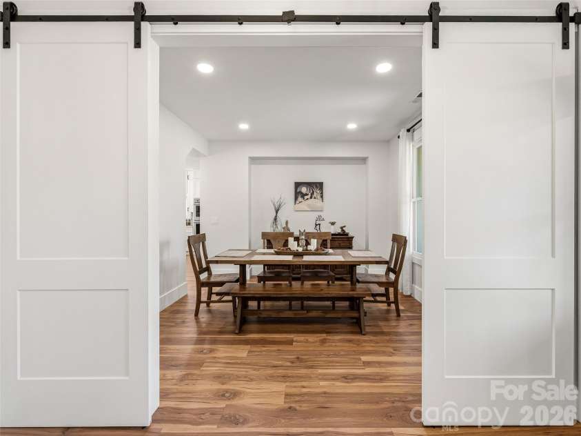 158 Trellem Trail, Hendersonville, NC 28739.  MLS# CAR4383297, YatesRealty ID 56112. 