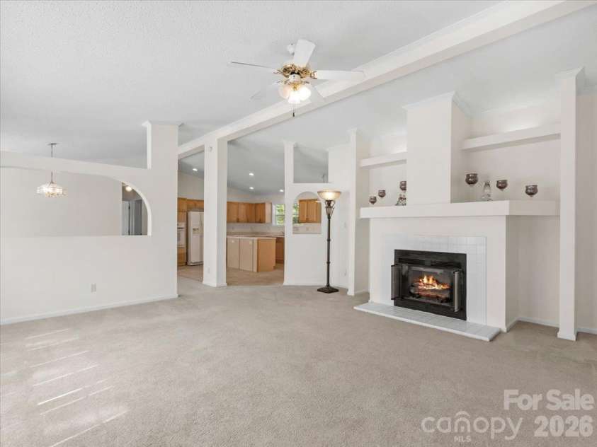 59 Higher Ground Lane, Burnsville, NC 28714.  MLS# CAR4433574, YatesRealty ID 56115. 