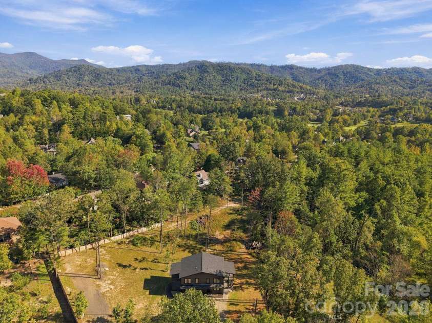 115 & 117 Union Chapel Road, Weaverville, NC 28787.  MLS# CAR4432593, YatesRealty ID 56118. 
