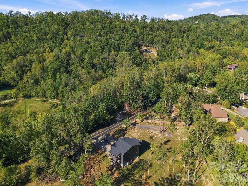 115 & 117 Union Chapel Road, Weaverville, NC 28787.  MLS# CAR4432593, YatesRealty ID 56118. 