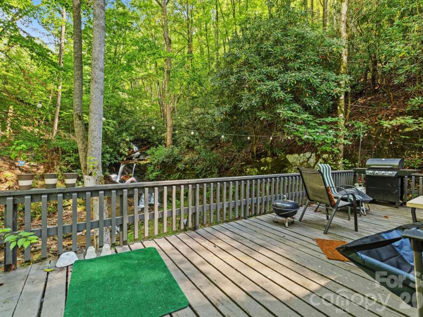 1000 Cane Creek Road, Sylva, NC 28779.  MLS# CAR4433583, YatesRealty ID 56119. 