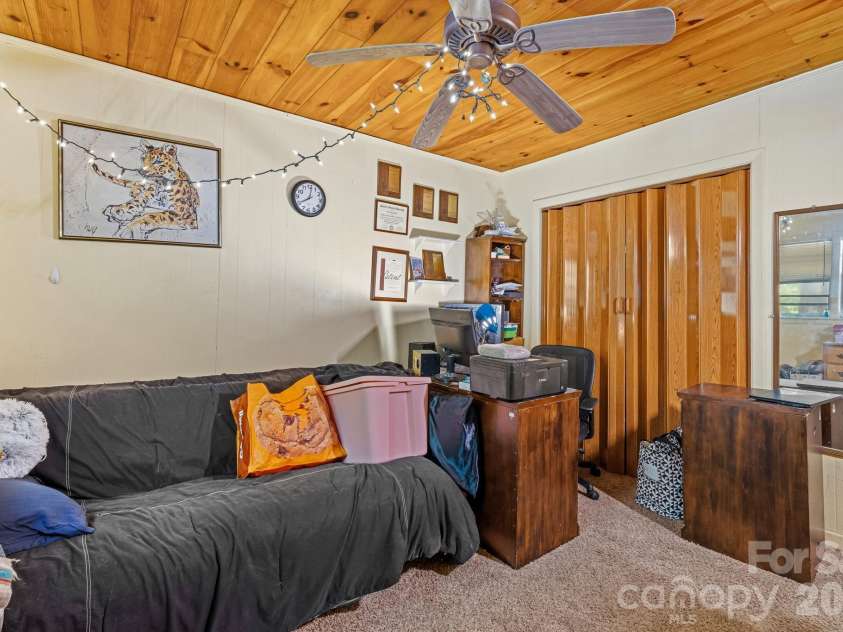 1000 Cane Creek Road, Sylva, NC 28779.  MLS# CAR4433583, YatesRealty ID 56119. 