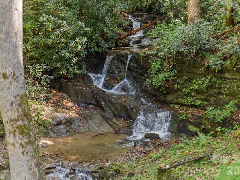 1000 Cane Creek Road, Sylva, NC 28779.  MLS# CAR4433583, YatesRealty ID 56119. 
