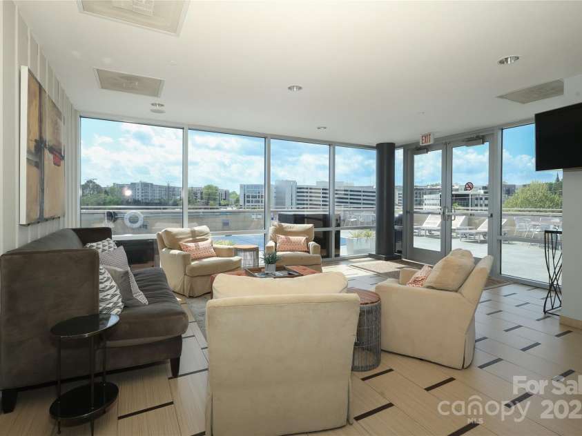 1100 Metropolitan Avenue, Charlotte, NC 28204.  MLS# CAR4241116, YatesRealty ID 5612. Clubhouse