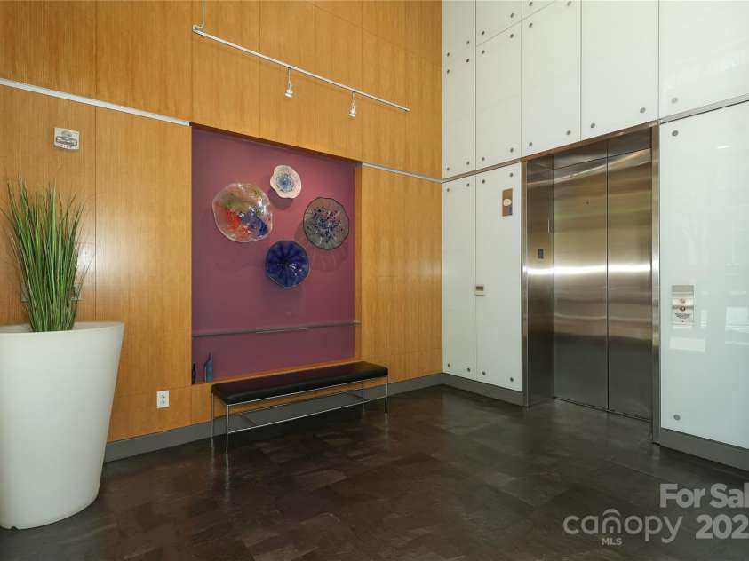 1100 Metropolitan Avenue, Charlotte, NC 28204.  MLS# CAR4241116, YatesRealty ID 5612. Secure lobby