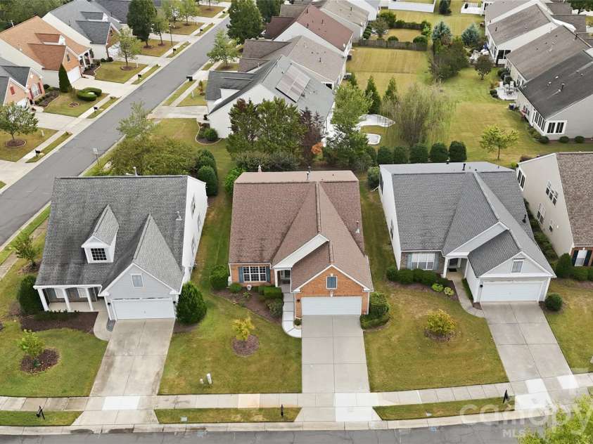 12409 Bobhouse Drive, Charlotte, NC 28277.  MLS# CAR4433393, YatesRealty ID 56120. 