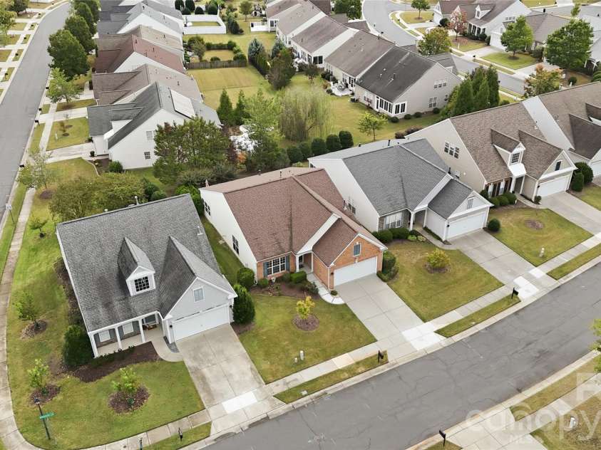 12409 Bobhouse Drive, Charlotte, NC 28277.  MLS# CAR4433393, YatesRealty ID 56120. 