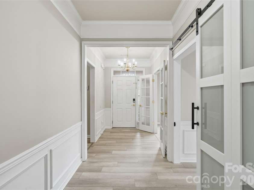 12409 Bobhouse Drive, Charlotte, NC 28277.  MLS# CAR4433393, YatesRealty ID 56120. 