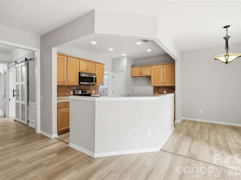 12409 Bobhouse Drive, Charlotte, NC 28277.  MLS# CAR4433393, YatesRealty ID 56120. 