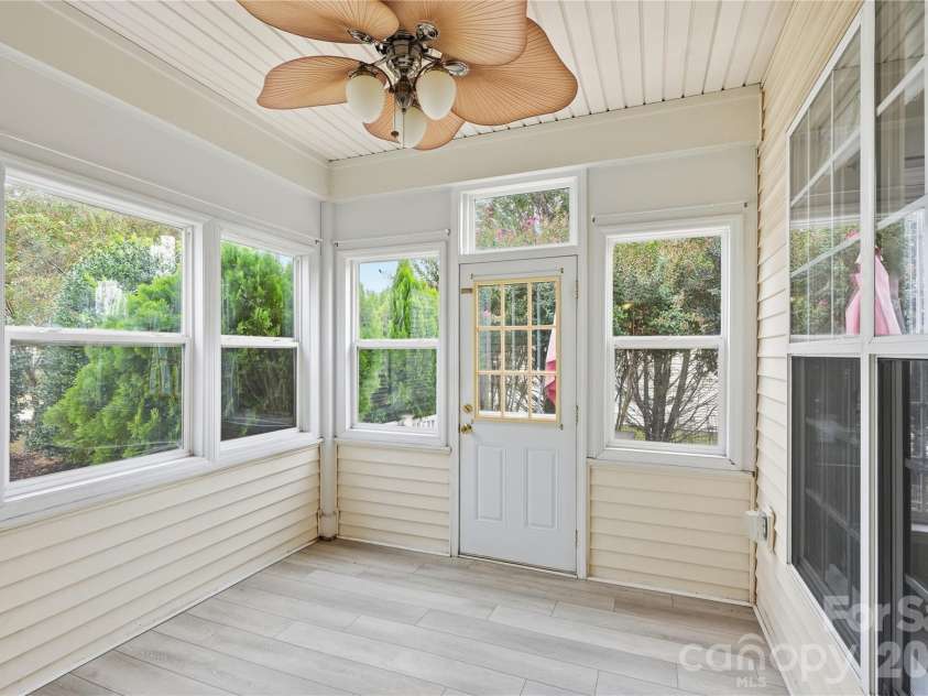 12409 Bobhouse Drive, Charlotte, NC 28277.  MLS# CAR4433393, YatesRealty ID 56120. 