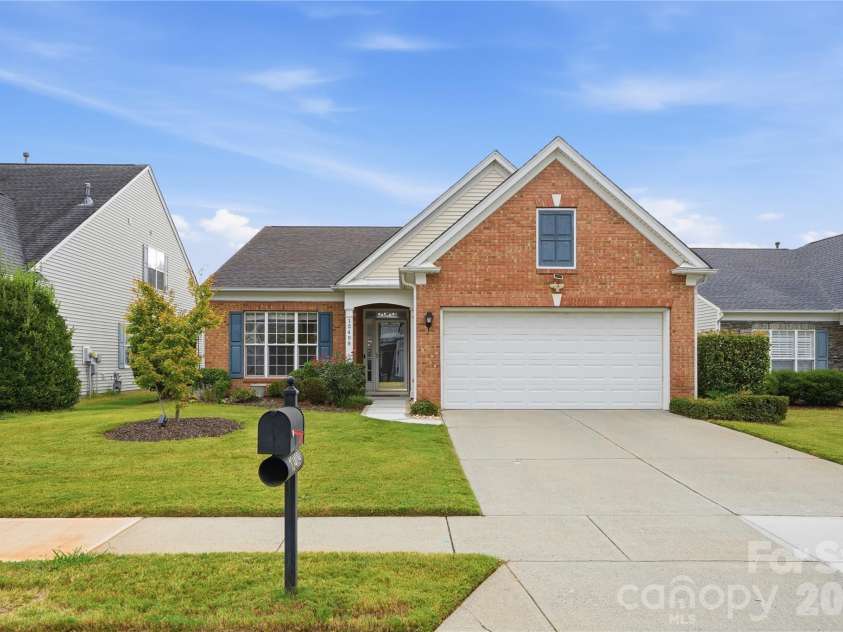12409 Bobhouse Drive, Charlotte, NC 28277.  MLS# CAR4433393, YatesRealty ID 56120. 