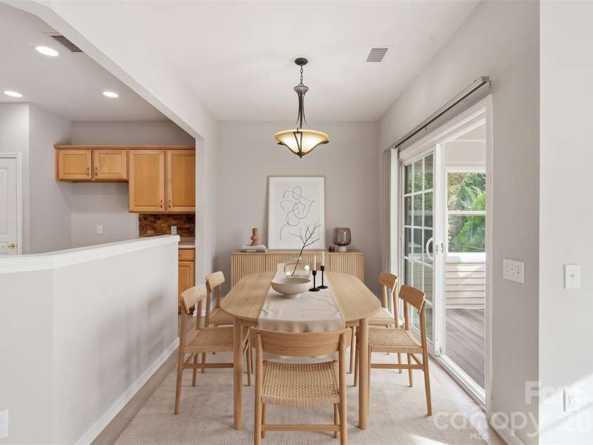 12409 Bobhouse Drive, Charlotte, NC 28277.  MLS# CAR4433393, YatesRealty ID 56120. Virtually Staged