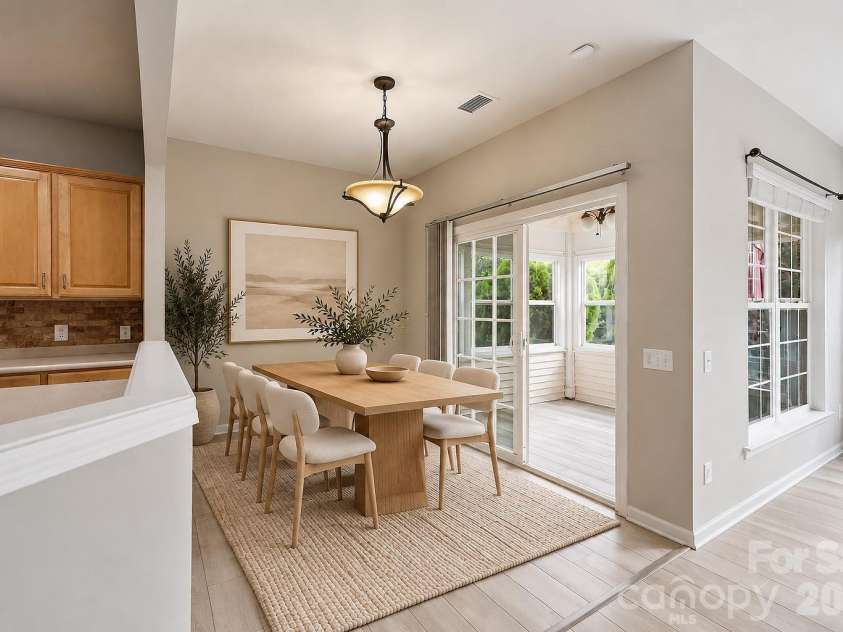 12409 Bobhouse Drive, Charlotte, NC 28277.  MLS# CAR4433393, YatesRealty ID 56120. Virtually Staged