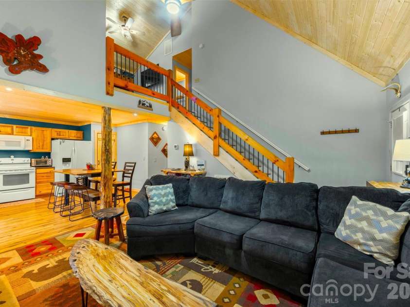 588 Panoramic Loop, Maggie Valley, NC 28751.  MLS# CAR4431380, YatesRealty ID 56124. 