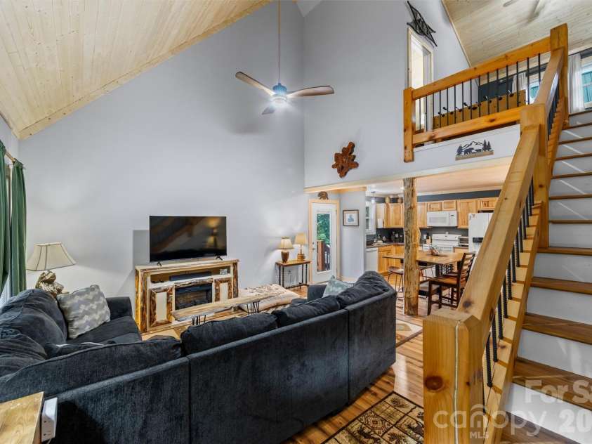 588 Panoramic Loop, Maggie Valley, NC 28751.  MLS# CAR4431380, YatesRealty ID 56124. 