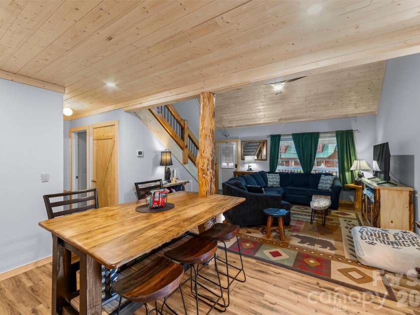 588 Panoramic Loop, Maggie Valley, NC 28751.  MLS# CAR4431380, YatesRealty ID 56124. 