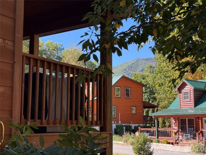 588 Panoramic Loop, Maggie Valley, NC 28751.  MLS# CAR4431380, YatesRealty ID 56124. 