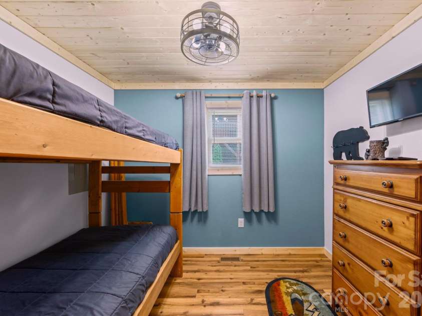 588 Panoramic Loop, Maggie Valley, NC 28751.  MLS# CAR4431380, YatesRealty ID 56124. Bunk room could be an Office or Media room