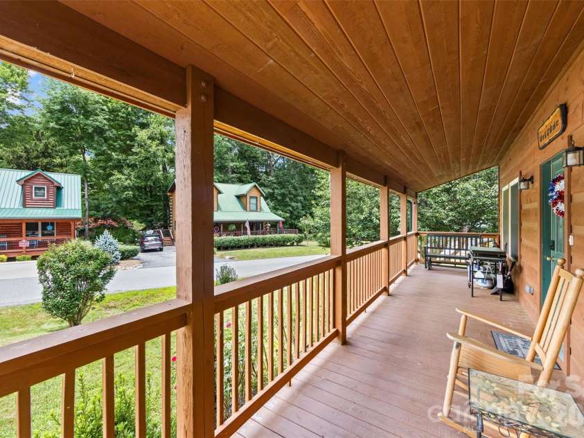 588 Panoramic Loop, Maggie Valley, NC 28751.  MLS# CAR4431380, YatesRealty ID 56124. Front porch