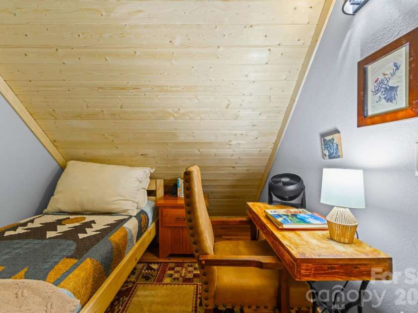 588 Panoramic Loop, Maggie Valley, NC 28751.  MLS# CAR4431380, YatesRealty ID 56124. Office decorated as a 4th sleeping area