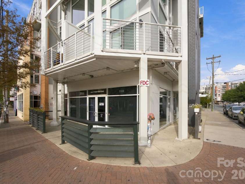 3123 Davidson Street, Charlotte, NC 28205.  MLS# CAR4433136, YatesRealty ID 56125. 