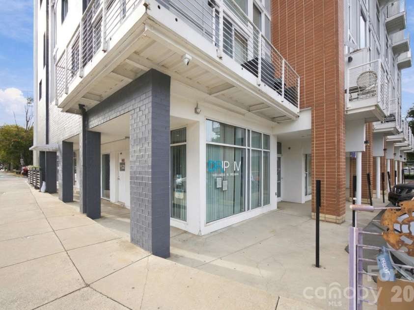 3123 Davidson Street, Charlotte, NC 28205.  MLS# CAR4433136, YatesRealty ID 56125. 