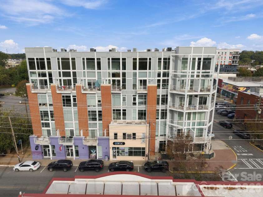3123 Davidson Street, Charlotte, NC 28205.  MLS# CAR4433136, YatesRealty ID 56125. 