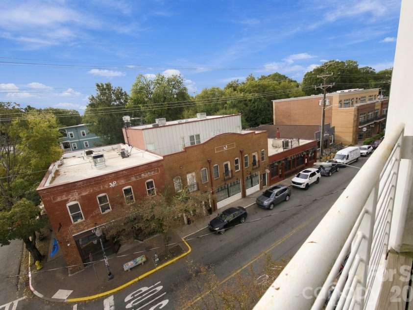 3123 Davidson Street, Charlotte, NC 28205.  MLS# CAR4433136, YatesRealty ID 56125. 