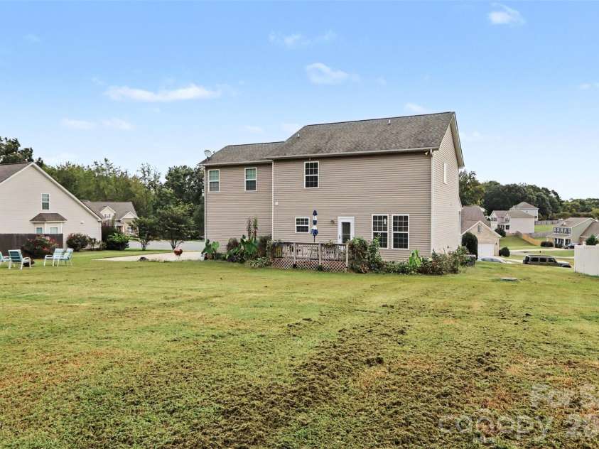 8813 Crape Myrtle Drive, Stanfield, NC 28163.  MLS# CAR4430674, YatesRealty ID 56128. 
