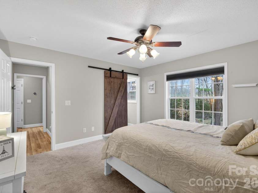 4927 Gateway Drive, Claremont, NC 28610.  MLS# CAR4356298, YatesRealty ID 5613. 