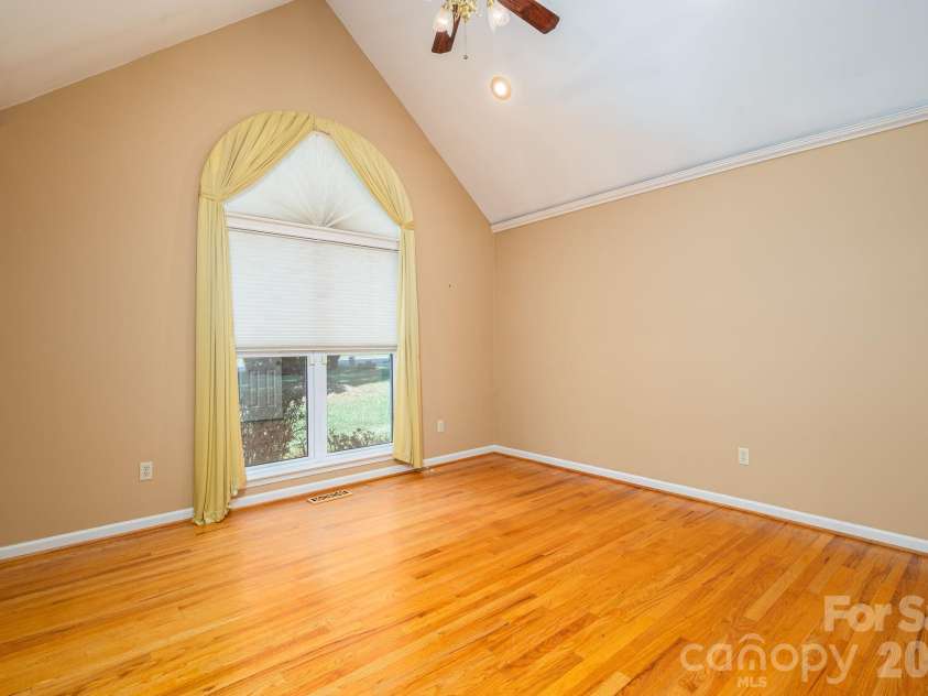 2545 Les Lane, Denver, NC 28037.  MLS# CAR4430593, YatesRealty ID 56130. 