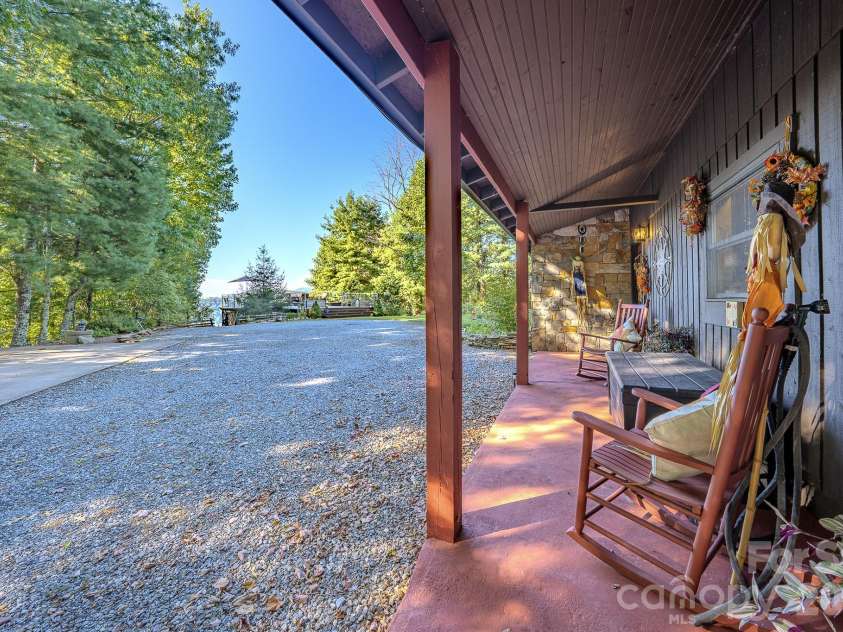 54 Winning Way, Old Fort, NC 28762.  MLS# CAR4433499, YatesRealty ID 56132. Zero level entry.