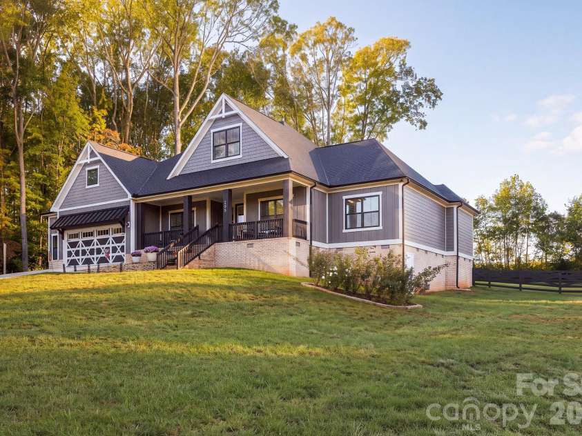 295 Rhode Island Court, Mocksville, NC 27028.  MLS# CAR4433632, YatesRealty ID 56133. 