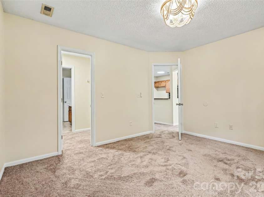 1611 Dendy Lane, Pineville, NC 28134.  MLS# CAR4433531, YatesRealty ID 56134. 