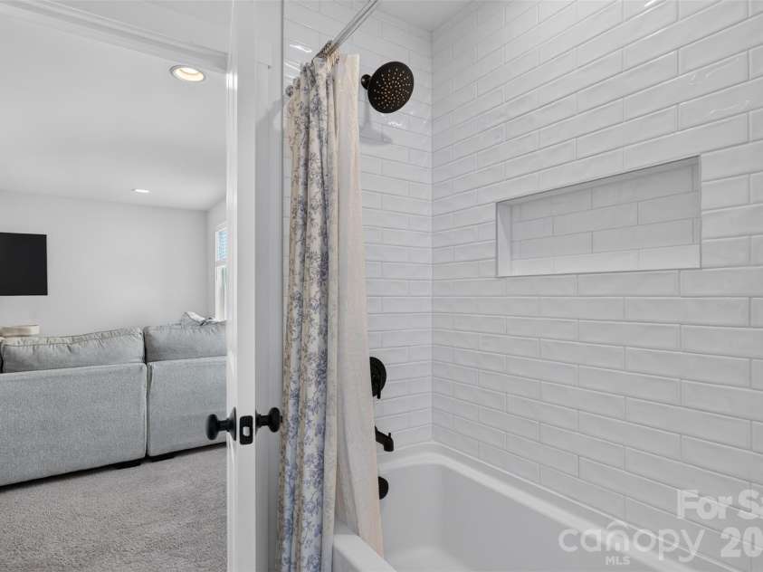 1130 Zettie Avenue, Kannapolis, NC 28083.  MLS# CAR4430467, YatesRealty ID 56139. 